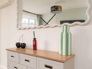 Interior - Luxury & Affordable newly renovated for long stays (North East Lincolnshire)