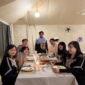 Dining - Sunbright luxury camp (Merzouga)