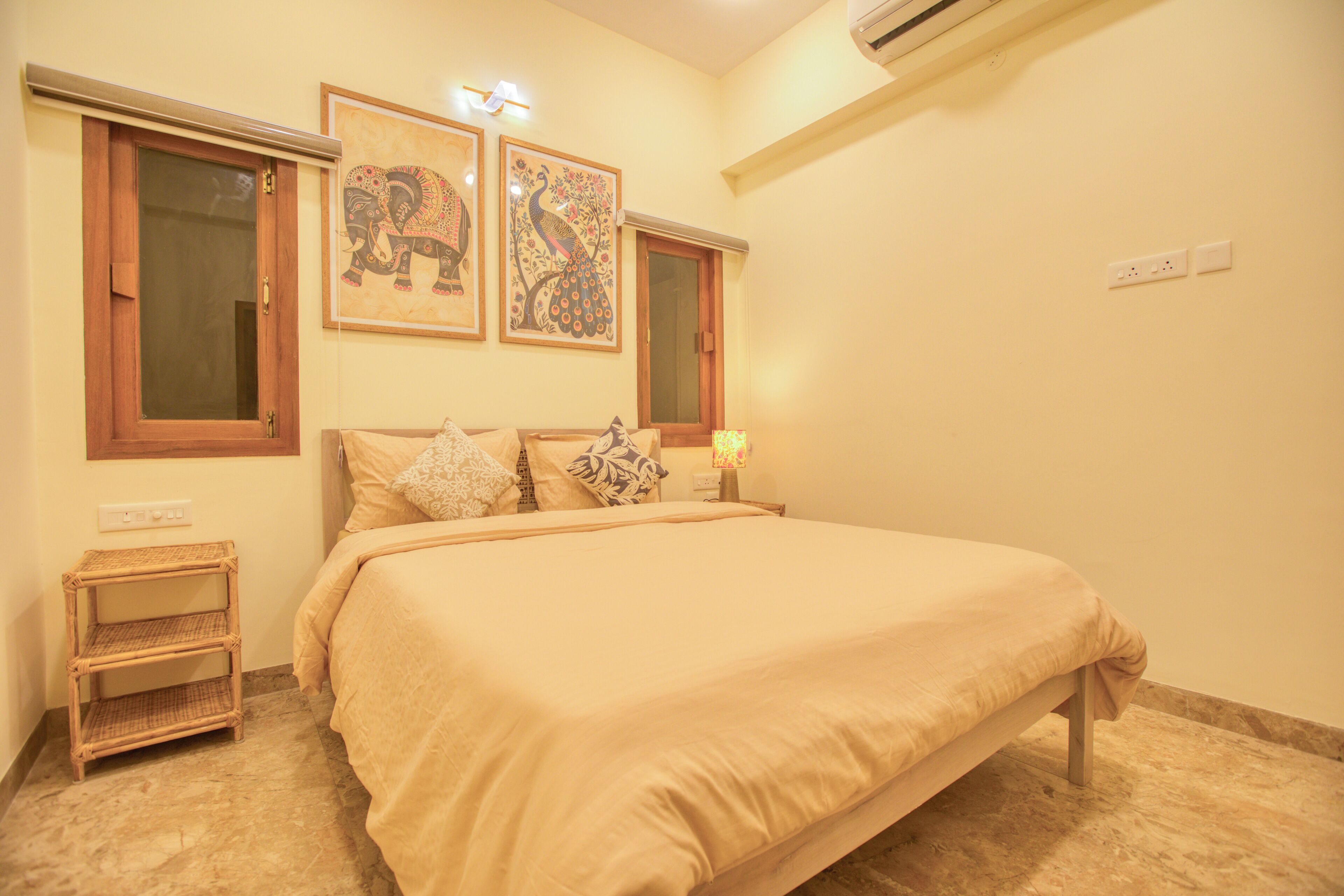 2 bedrooms, WiFi, bed sheets
