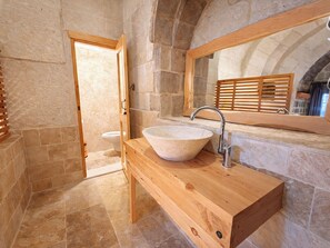 Deluxe kamer | Badkamer