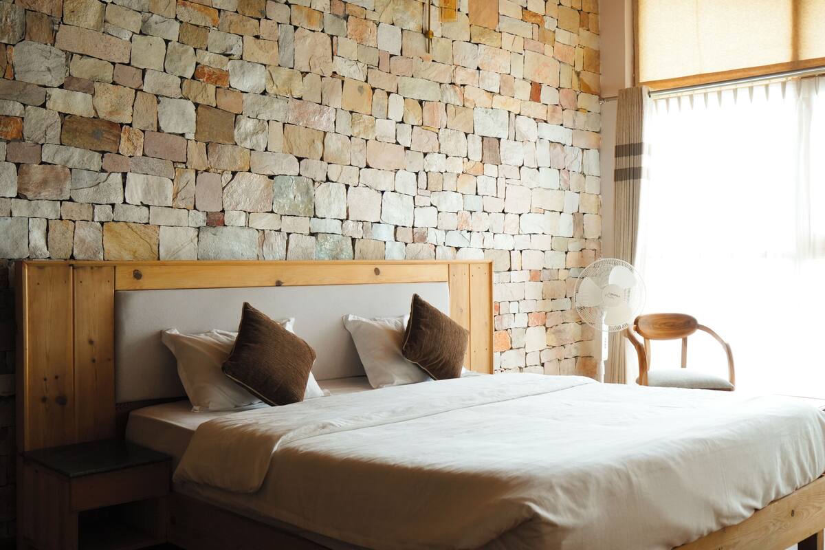 Luxury Suite, Mountain View