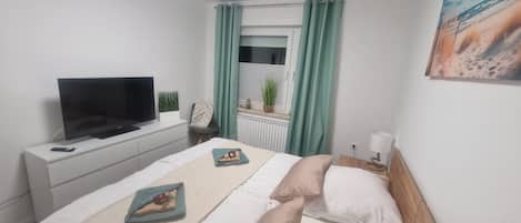 2 soverom, strykejern/-brett, wi-fi og sengetøy
