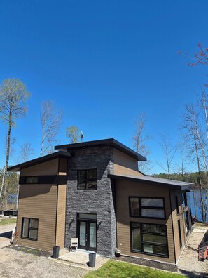 Exterior - New listing, Hot Tub, On Baskatong Lake (Grand-Remous)