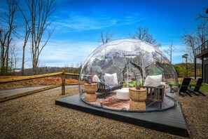 Terrace/patio - 2+m villa/NordicSpa/StargazingDome/Skylounge/Epic view/Pool/minigolf/Microevents (Sevierville)