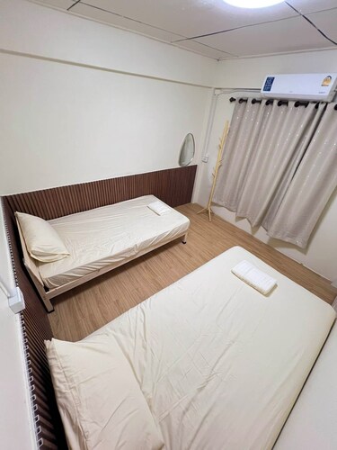 Good location 3 minutes to Kwan Phayao lake, Clean room, Budget-friendly price