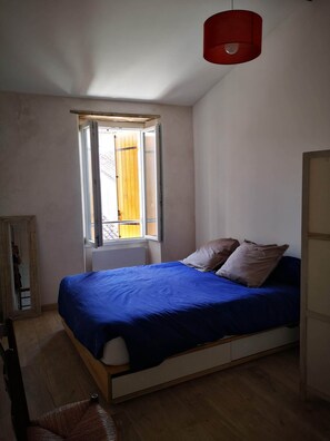 Room - Vrbo Property (Bourg)