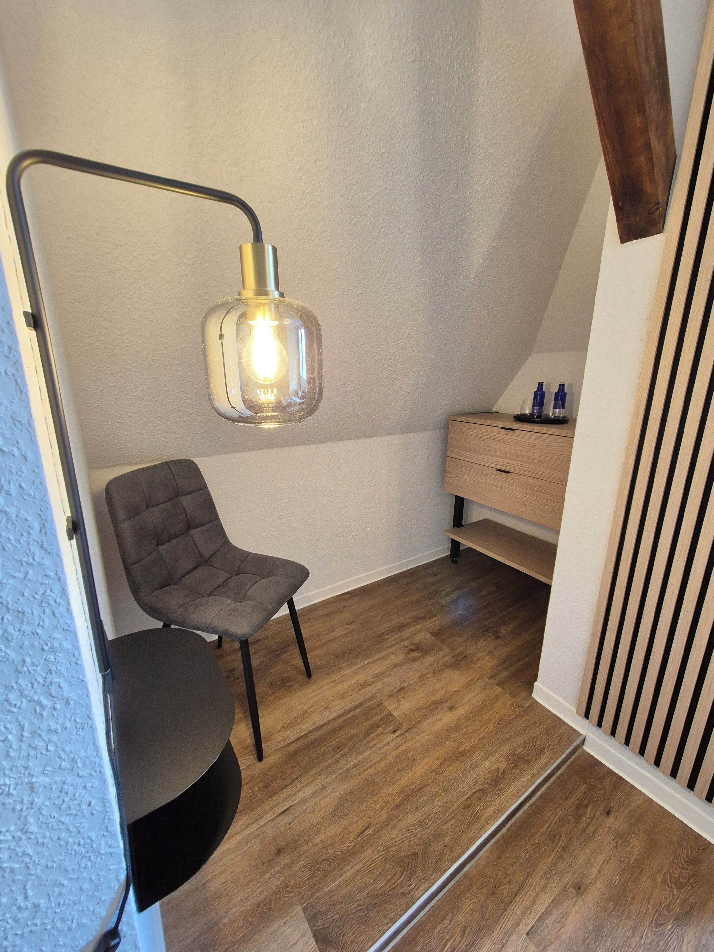 Twin Room, Lake View | Interior