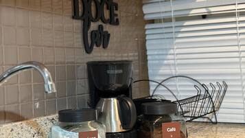 Kaffe och/eller kaffebryggare