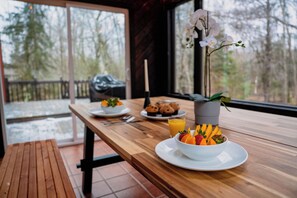 Dining - THE EMBER LODGE (Tobyhanna)