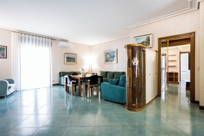 Interior - Verde Acqua apartment on the waterfront in Castellammare di Stabia (Castellammare di Stabia)