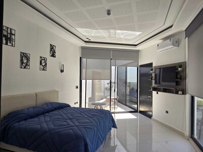 Modern house near the Fairgrounds | 2 bedrooms, A/C, WiFi and garage
