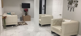 Lower Unit of House in Brampton(private)