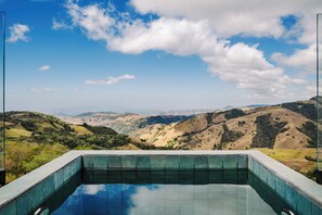 Piscine extérieure, piscine chauffée