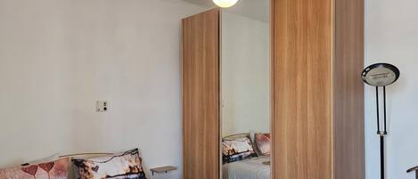 2 bedrooms, bed sheets