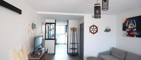 TV connectée, livres, vidéothÚque