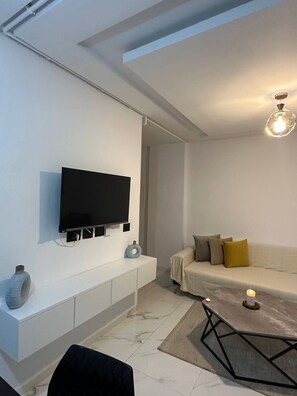 Living room - Exceptional Apartment Luxury and Absolute Comfort (Tunis)