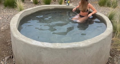 Cabaña Contenedor Puesto El Arroyito Mountain cabin with unsurpassable views.