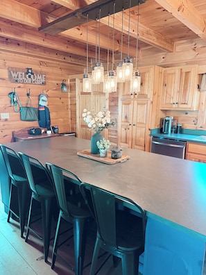 Private kitchen - Above the Current-Riverfront Cabin w/Hot Tub, Views & Near Ellijay Wineries (Ellijay)