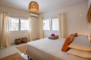 3 bedrooms, in-room safe, iron/ironing board, WiFi - Casa Mei Mei – 8-person apartment in Jan Thiel with balcony (Jan Thiel)