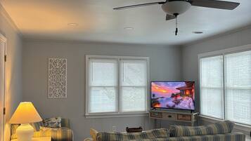 Smart TV, books