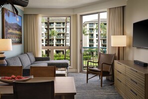 Living area - SPRING BREAK WEEK!  2 Bedroom Condo Kaanapali Beach. (Lahaina)