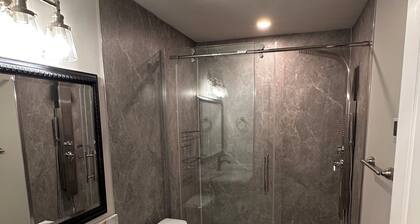 Peaceful suite at Shadow Mountain, in the heart of nature, near all amenities!