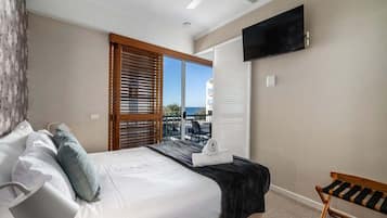 2 bedrooms
