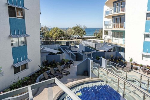2 Bedroom Balcony Poolside