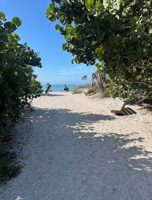 Beach - Vanilla Villa (Port Charlotte)