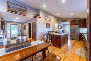 Fridge, microwave, oven, stovetop - Spacious, Pet-Friendly Adirondack Retreat with Stunning Views (Dolgeville)
