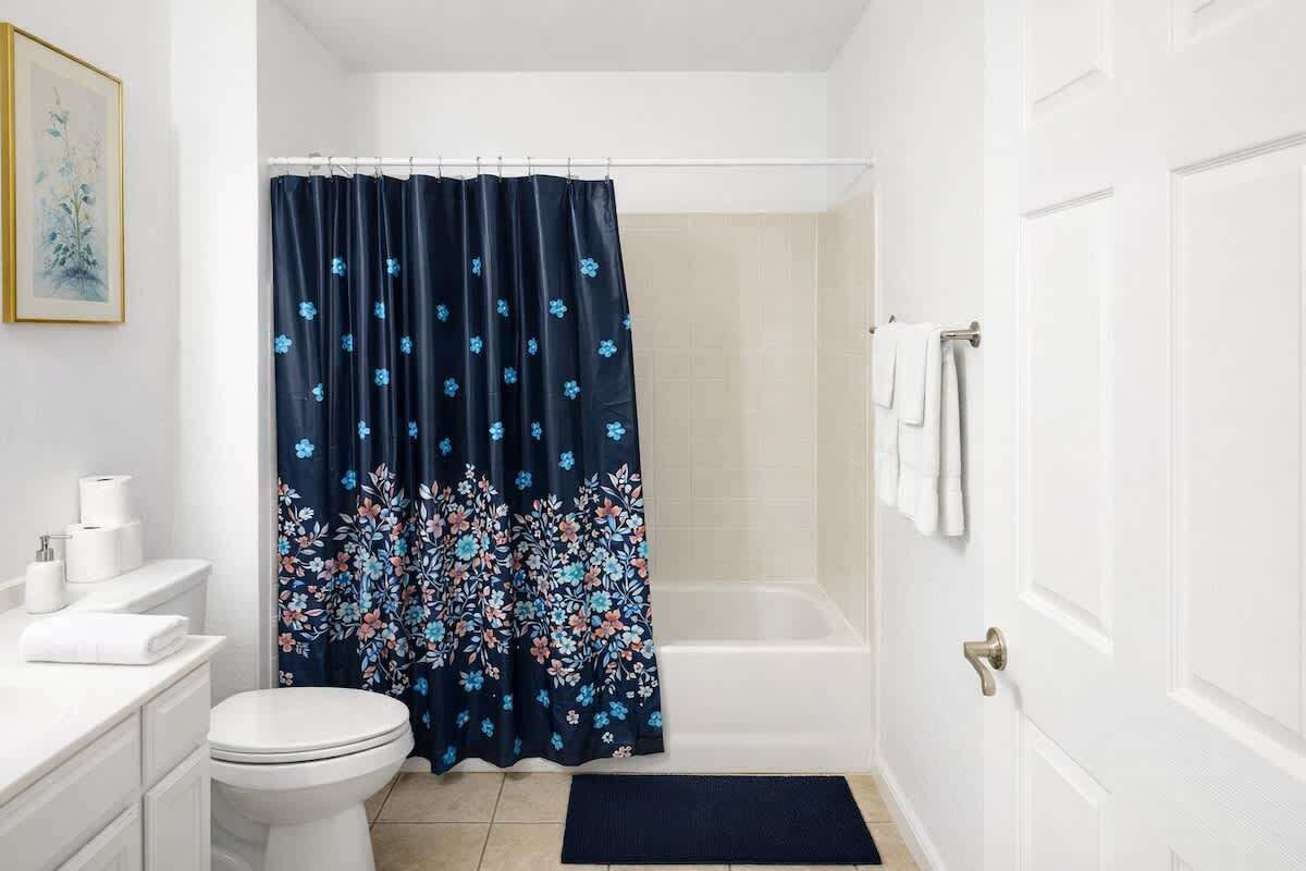 Shower, hair dryer, shampoo
