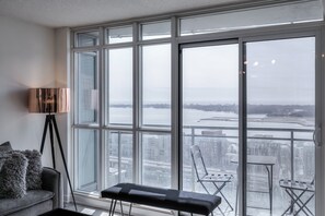 Luxury Condo, Balcony, Lake View | Living area - Panoramic Lofts (Toronto)