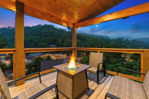 Property grounds - Bear Vista View Hot Tub  Game Room  Firetable (Gatlinburg)