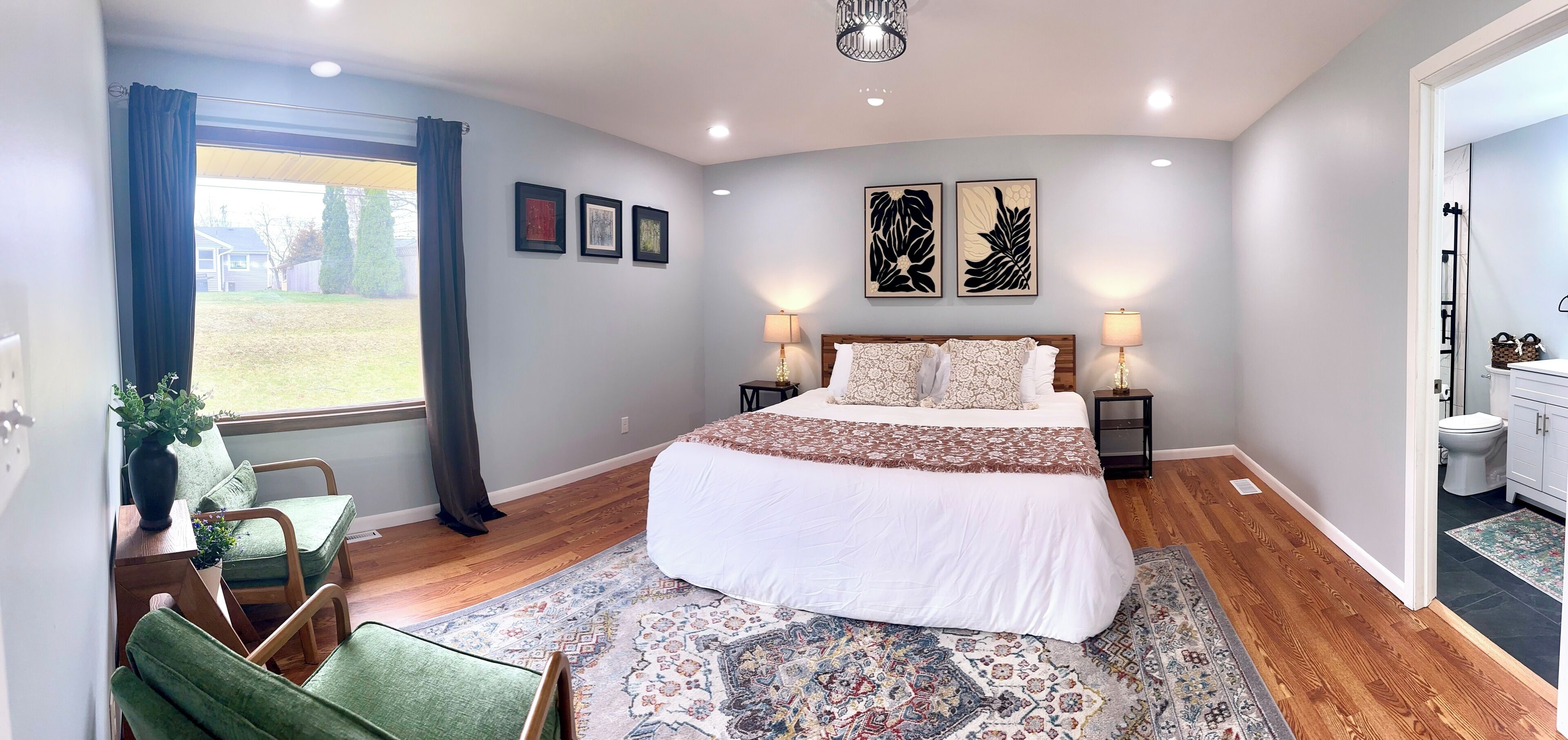 3 chambres, fer et planche à repasser, Wi-Fi, draps fournis