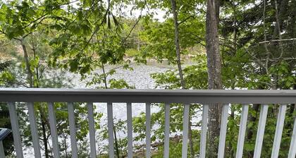 Moon Tide Cottage on a tranquil cove in Harpswell is where your vacation begins!