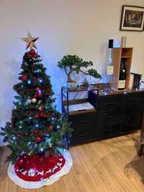 Interior - Gîte for up to 12 people with spa (Doncières)