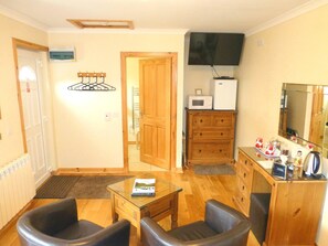 Interior - The Willows B&B (Fort William)