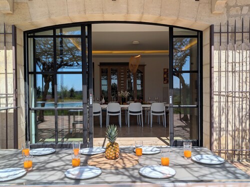 Domaine viticole | piscine 20m et cinéma