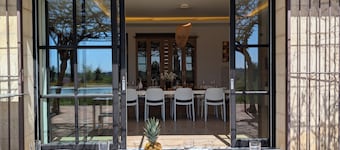 Wine estate | 20m pool and cinema