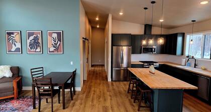 Cozy 2-bedroom home, close to the Anchor River