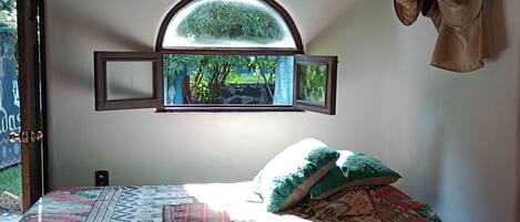 1 chambre, fer et planche Ă repasser, accĂšs Internet, draps fournis
