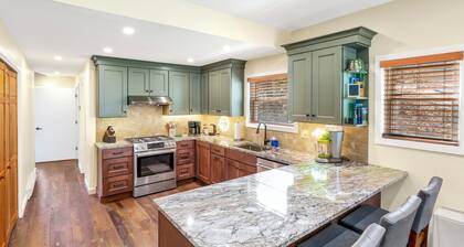 Cozy Mountain Townhome, Near Tenney Ski Area
