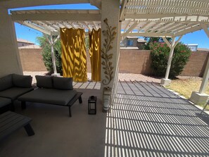 Terrace/patio - 3-bedroom 2 bath 1 office fully furnished Florence House (Florence)