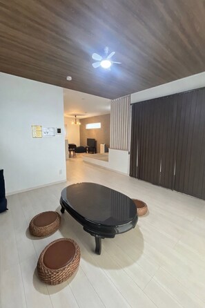 Interior - 8 people OK｜Private house & parking lot｜Perfect for long term stays and vacations｜Akari Akari (福岡市)