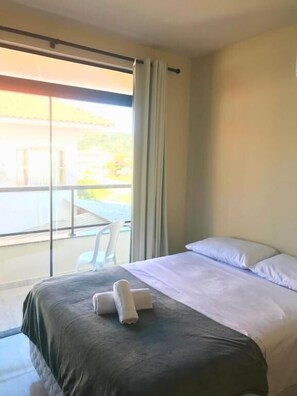 Family Room, Balcony | Free WiFi - Nova Trilha Pousada & Stay (Palhoça)