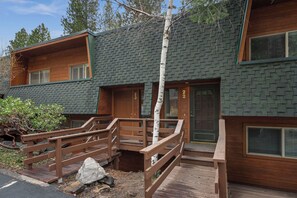 Exterior detail - Steinstrasse Mountain Retreat (Incline Village)