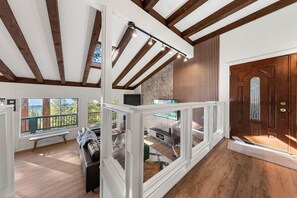 Smart TV, fireplace - Endless view of Lake Tahoe (Incline Village)