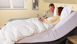 2 habitaciones, tabla de planchar con plancha, wifi y ropa de cama 