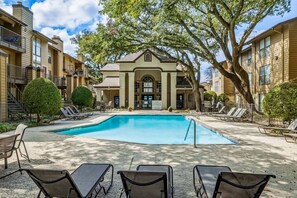 Pool - Refined Dallas 1BR|Pool+Gym|Galleria|20 Min to DT (Dallas)