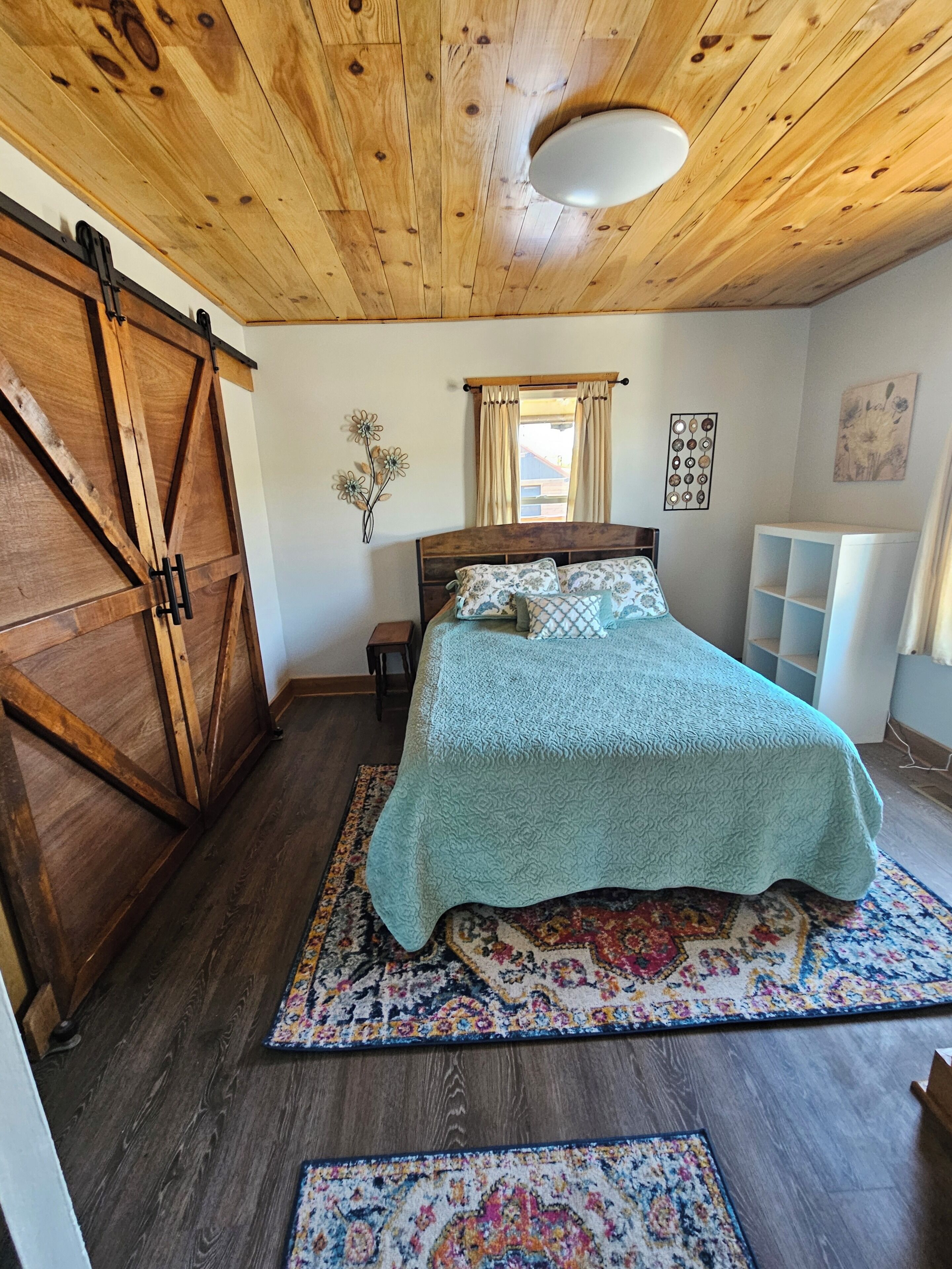 4 Schlafzimmer, Schreibtisch, kostenloses WLAN, Bettwäsche